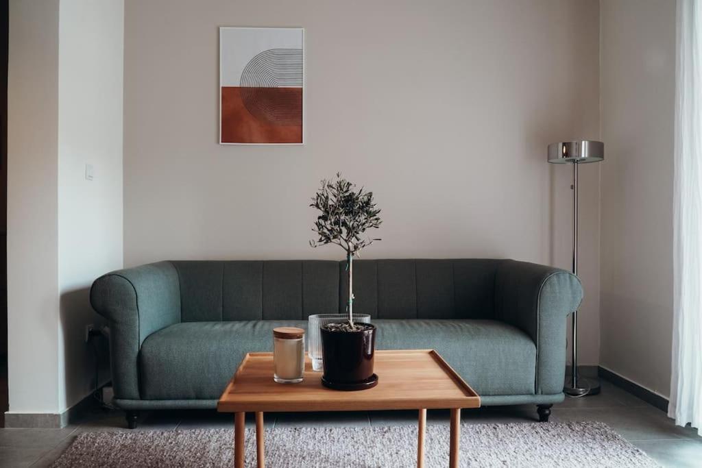 Charming Apartment In Keramikos 雅典 外观 照片