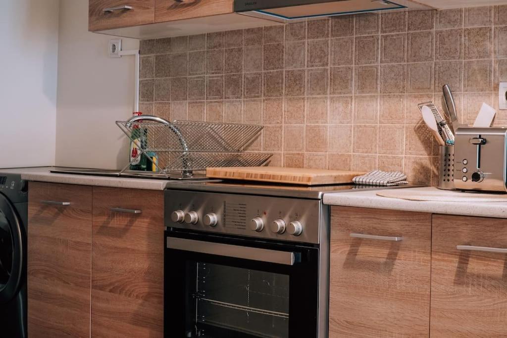 Charming Apartment In Keramikos 雅典 外观 照片